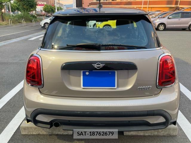 Bmw MINI 2023-01 8413598-8