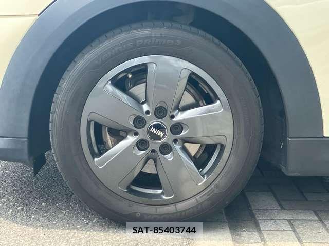 Bmw MINI 2021-07 8413593-8