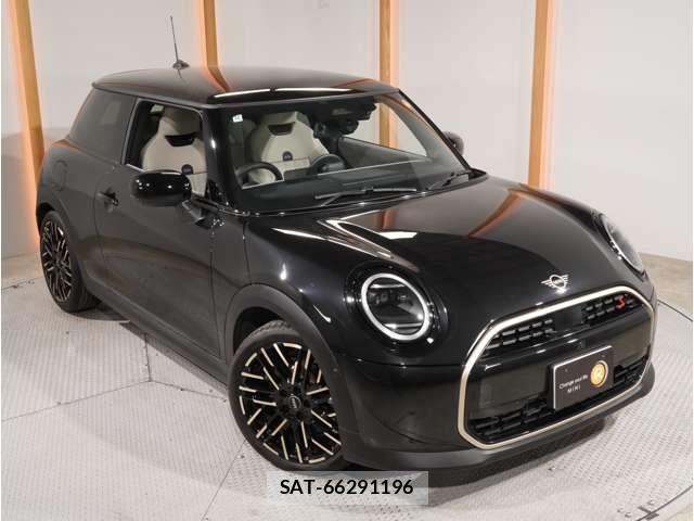 Bmw MINI 2024-12 8457896-17