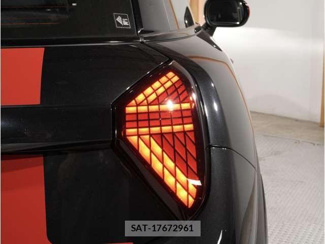 Bmw MINI 2025-12 8457898-27