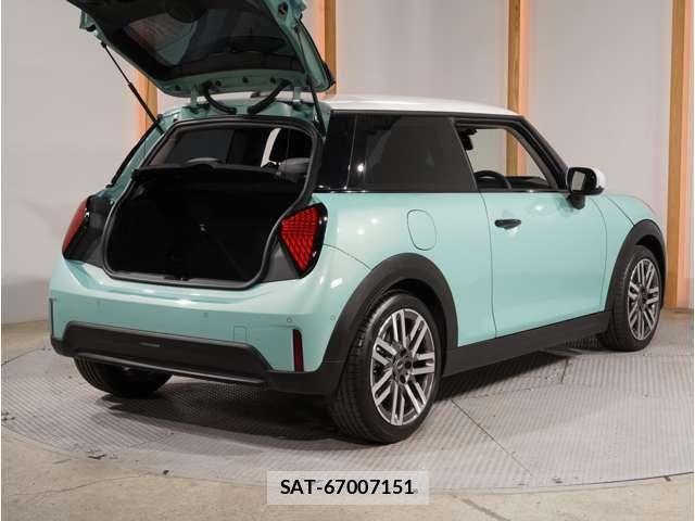 Bmw MINI 2024-08 8457901-28