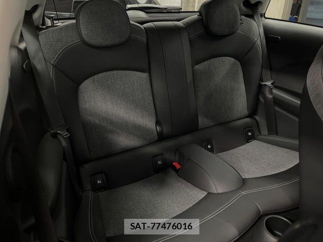 Bmw MINI 2022-07 8457900-9