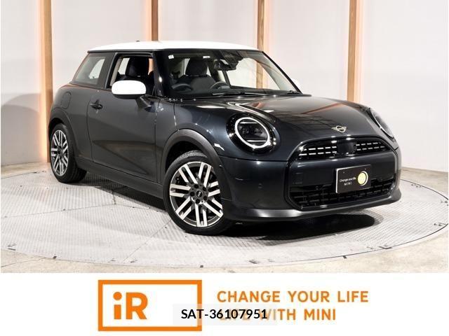 Bmw MINI 2024-12 8457899-0