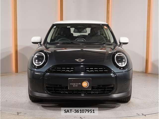 Bmw MINI 2024-12 8457899-7
