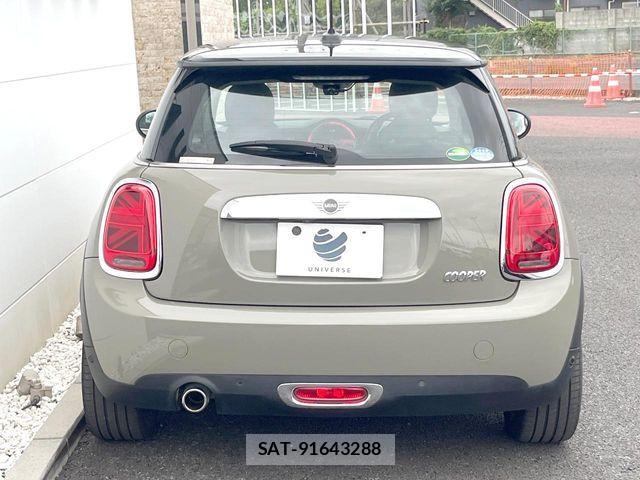 Bmw MINI 2019-07 8562674-15