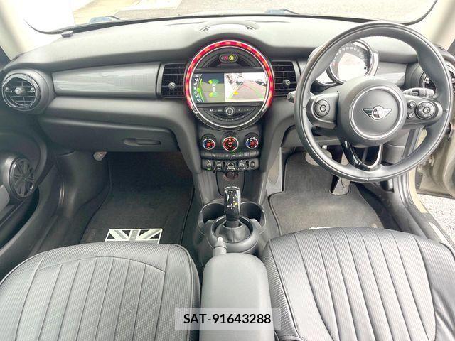 Bmw MINI 2019-07 8562674-1