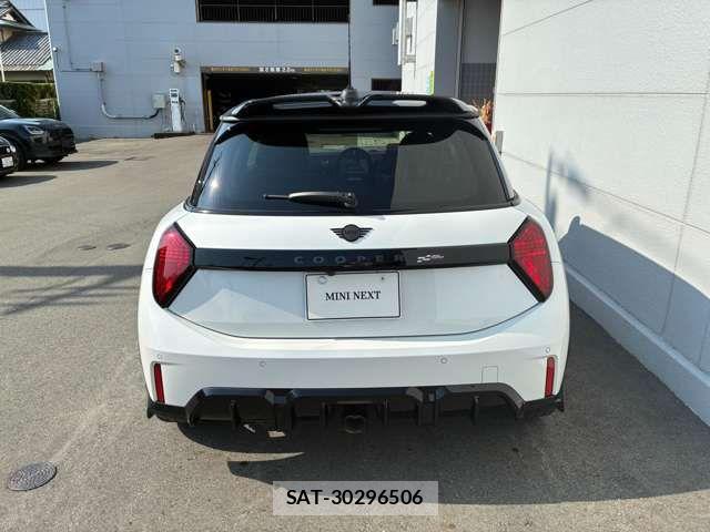 Bmw MINI 2026-03 8666505-4