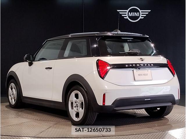 Bmw MINI 2024-09 8660238-6