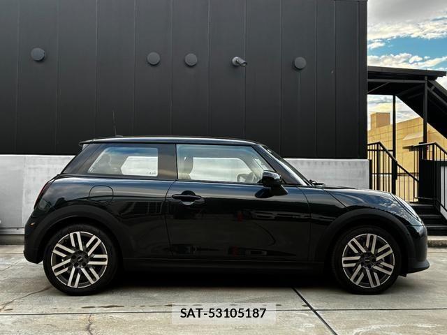 Bmw MINI 2026-03 8743973-7
