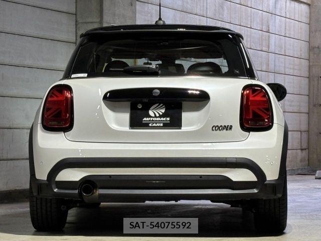 Bmw MINI 2024-01 8743976-22