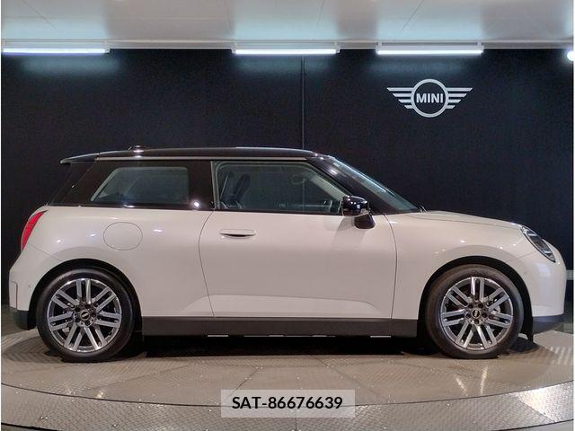 Bmw MINI 2025-07 8743974-7