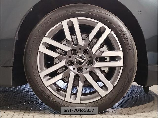 Bmw MINI 2024-06 8743975-8