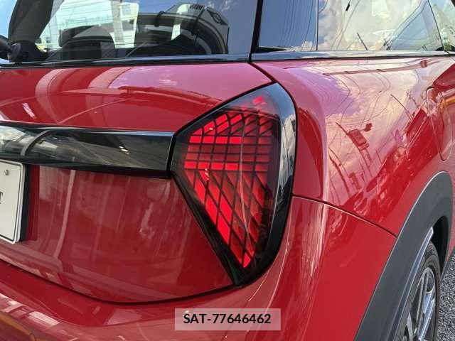 Bmw MINI 2024-07 8743977-12