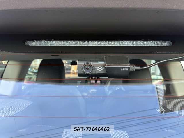 Bmw MINI 2024-07 8743977-3