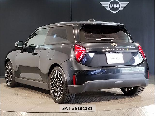 Bmw MINI 2024-12 8796657-6