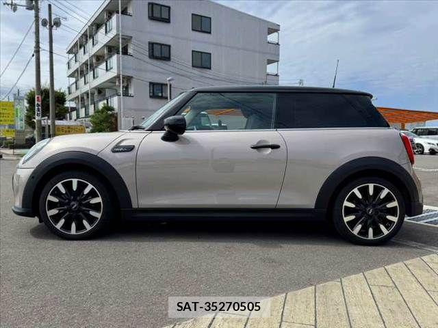 Bmw MINI 2024-05 8830326-10