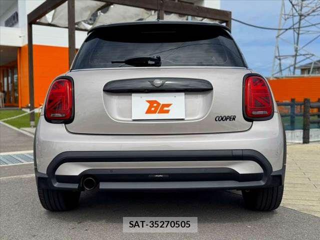Bmw MINI 2024-05 8830326-13