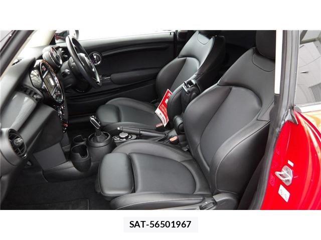 Bmw MINI 2019-08 8830325-13