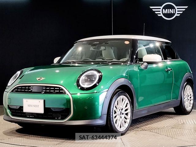 Bmw MINI 2024-10 8830322-0