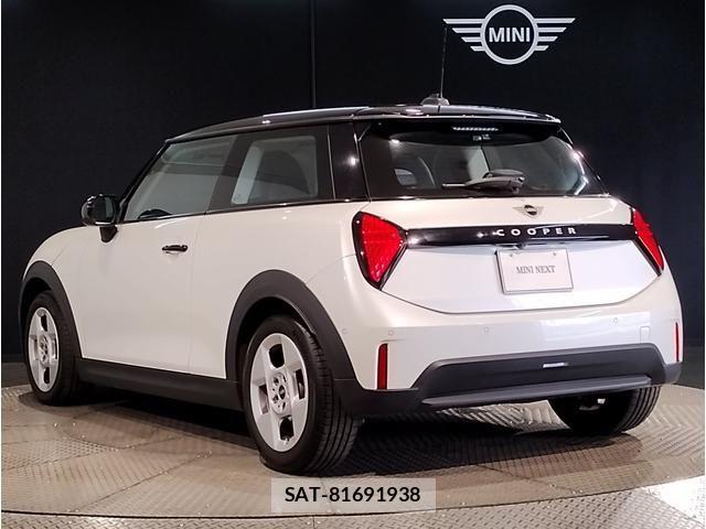Bmw MINI 2024-09 8830324-6