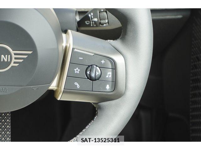 Bmw MINI 2026-04 8849797-24