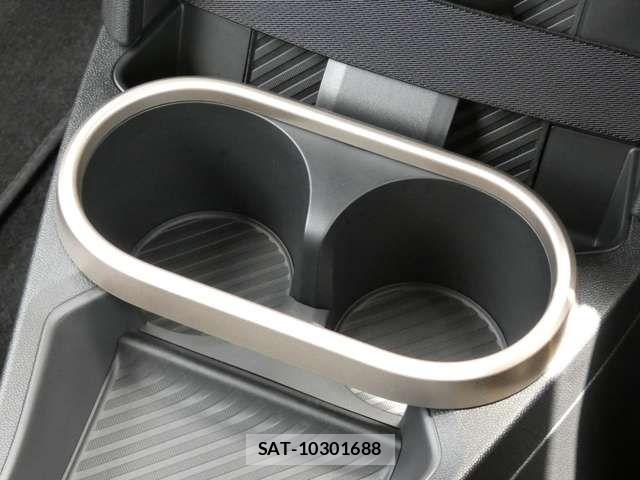 Bmw MINI 2025-04 8849796-18