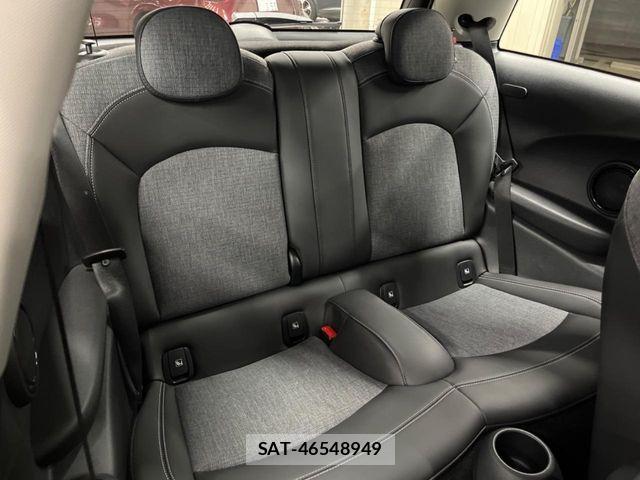 Bmw MINI 2023-12 8883911-9