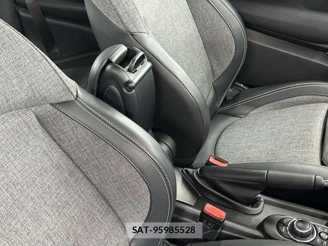 Bmw MINI 2022-01 8883912-18