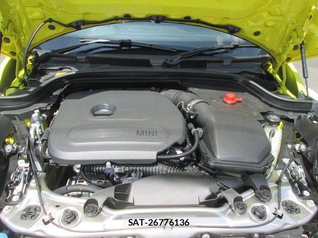 Bmw MINI 2025-02 1257940-26