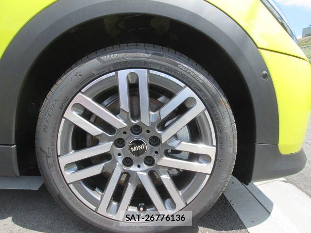 Bmw MINI 2025-02 1257940-5