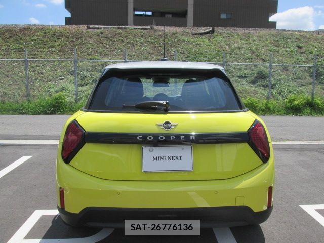 Bmw MINI 2025-02 1257940-8