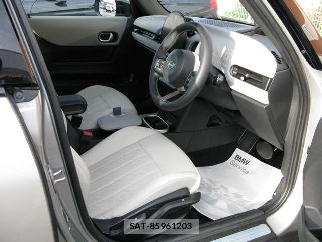 Bmw MINI 2024-12 1372329-4