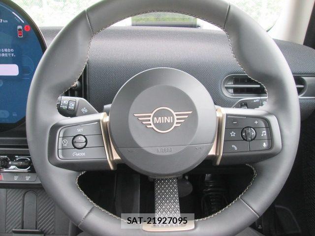 Bmw MINI 2025-03 3379443-16