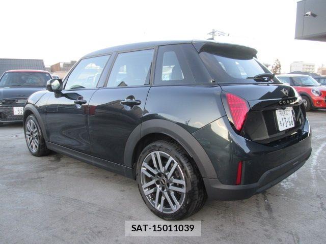 Bmw MINI 2025-10 4968146-10