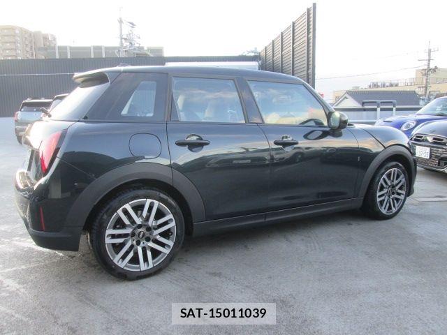 Bmw MINI 2025-10 4968146-28