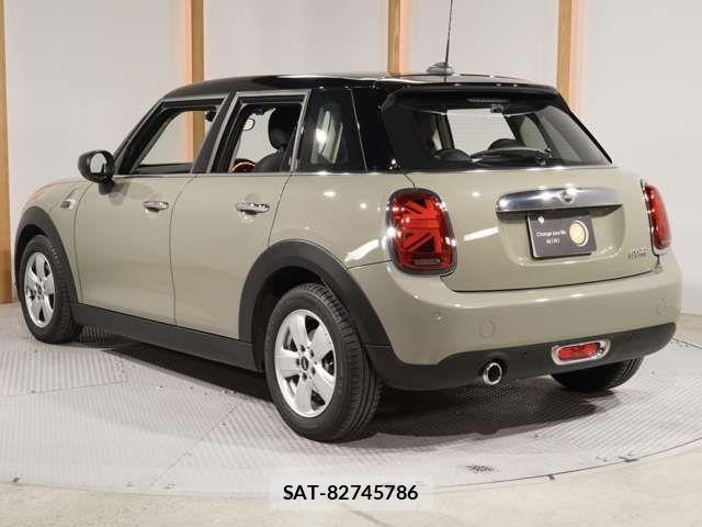 Bmw MINI 2019-10 5872094-9