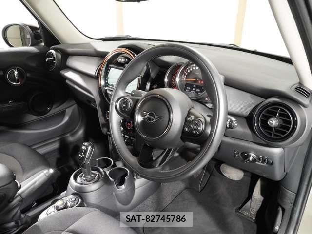 Bmw MINI 2019-10 5872094-15
