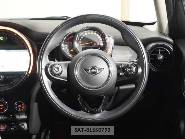 Bmw MINI 2020-08 5872095-15