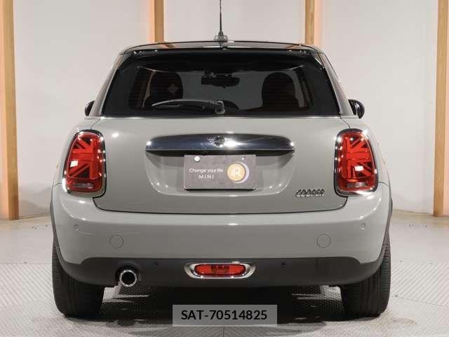 Bmw MINI 2019-06 5872096-8