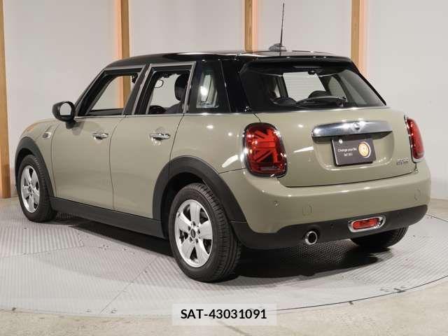 Bmw MINI 2020-03 6013030-9