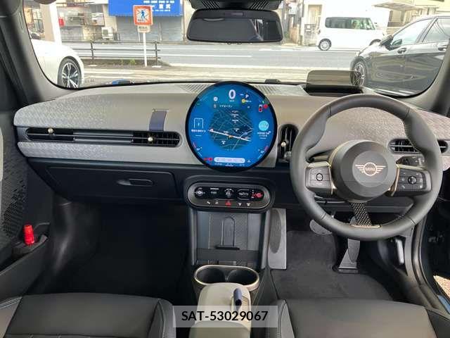 Bmw MINI 2025-06 6013026-1