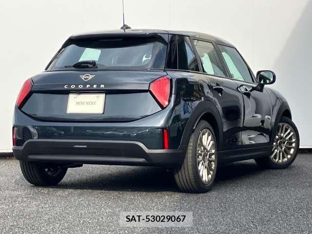Bmw MINI 2025-06 6013026-2
