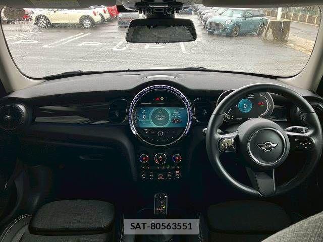 Bmw MINI 2023-10 6216898-2