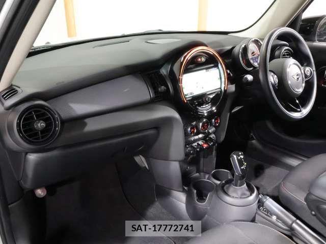 Bmw MINI 2021-04 6613256-14