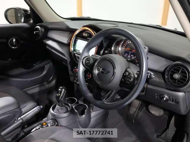 Bmw MINI 2021-04 6613256-15