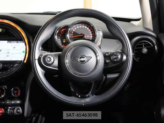 Bmw MINI 2020-10 6613259-16