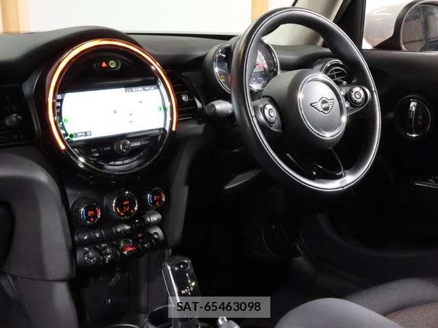 Bmw MINI 2020-10 6613259-17