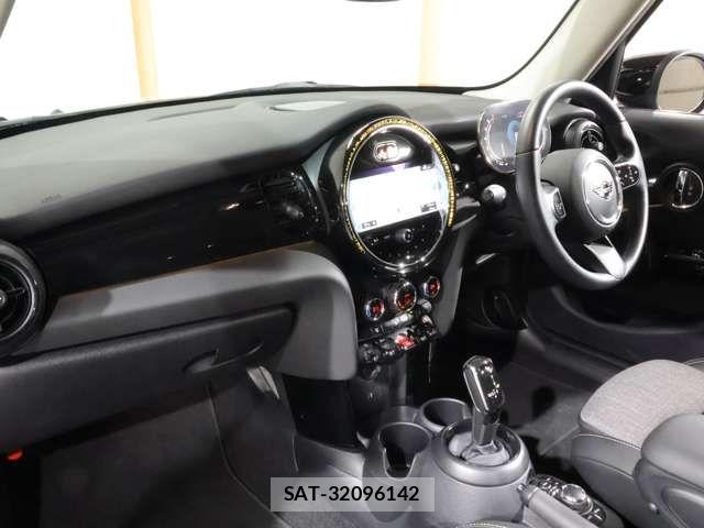 Bmw MINI 2022-06 6676901-14