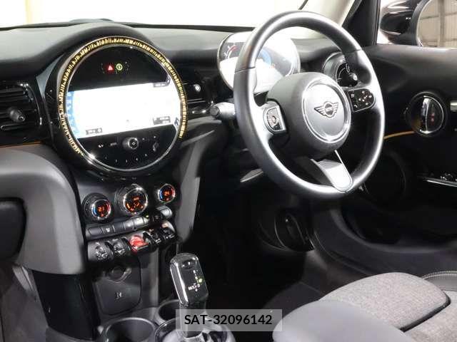 Bmw MINI 2022-06 6676901-17