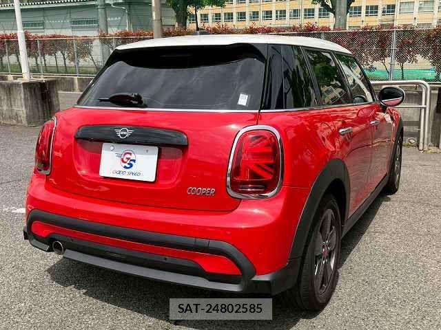 Bmw MINI 2023-10 6815928-12